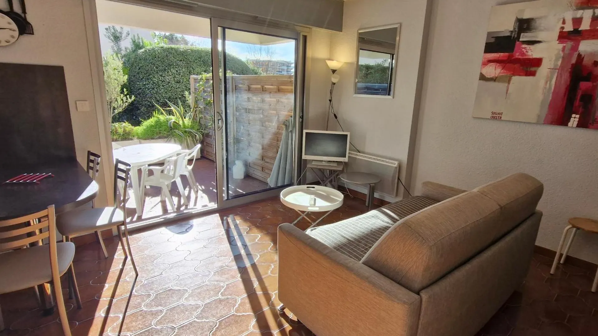 Studio Avec Coin-Nuit, Terrasse Et Parking Prive Pres Du Centre De Sainte-Maxime, Golfe De Saint-Tropez - Fr-1-780-60 France